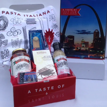 A Taste of St Louis Goodies Mailer Box